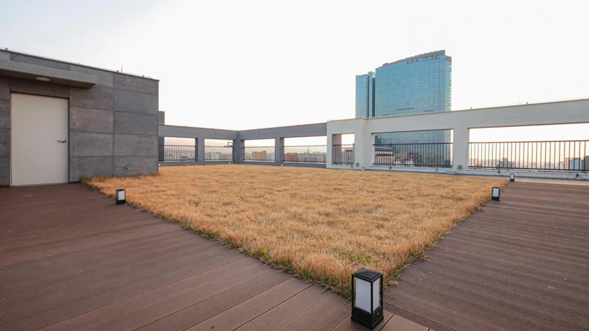 Jeju Centerpoint N Hotel